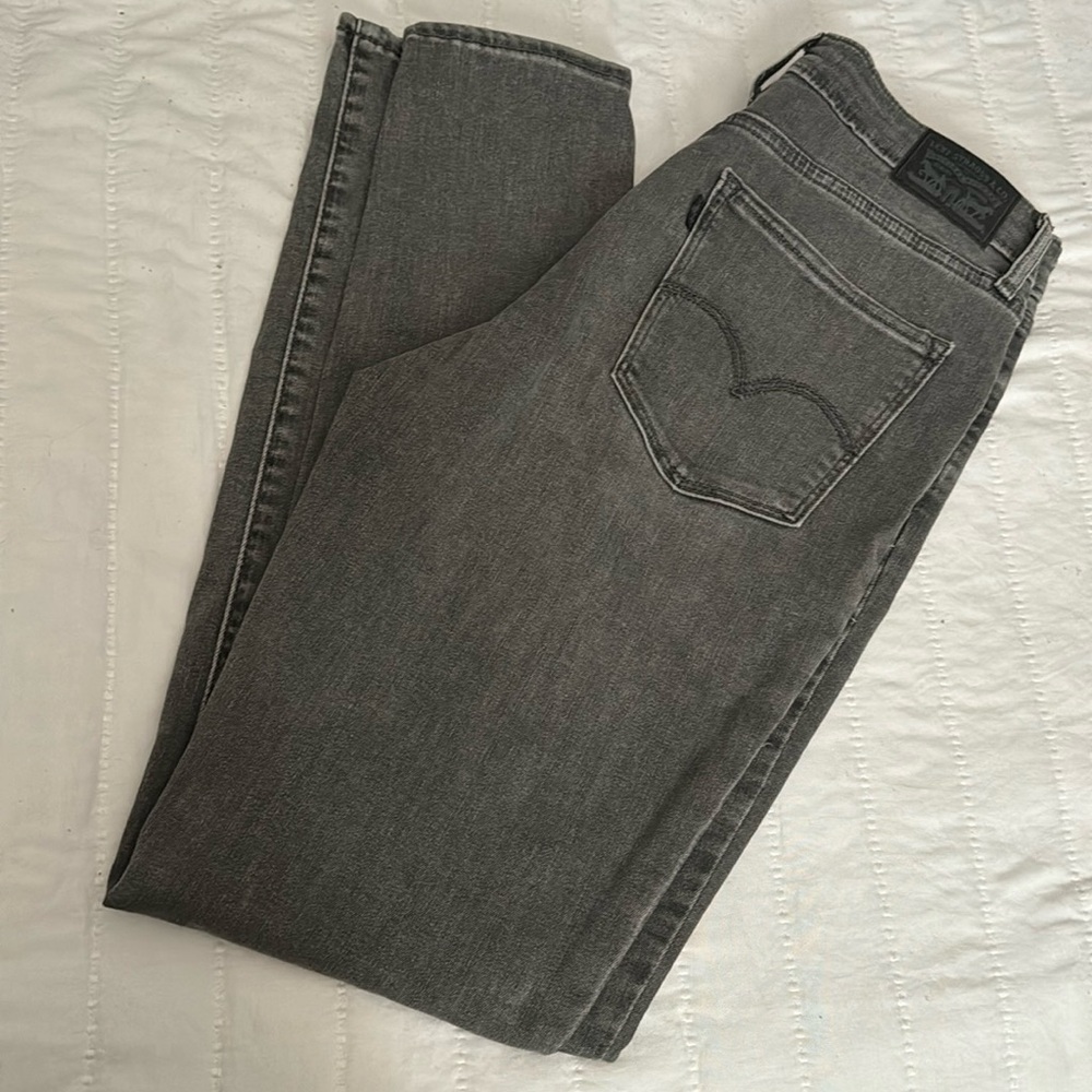 Black Levi’s